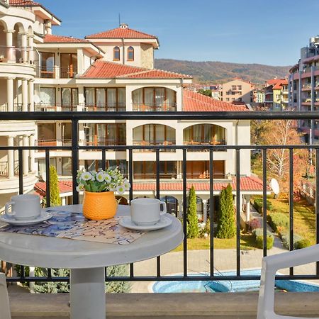 Chateau Del Mar Holiday Apartments Slăntjev Brjag Exteriör bild