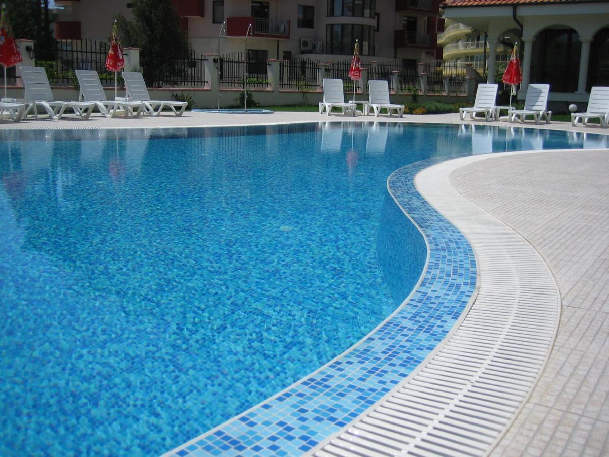 Chateau Del Mar Holiday Apartments Slăntjev Brjag Exteriör bild
